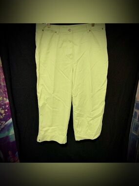 Jones New York Sport Lime Spring Green Capris Women’s 20W Cotton Cropped Pants